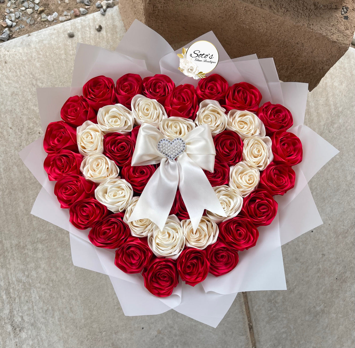 44 Eternal Roses