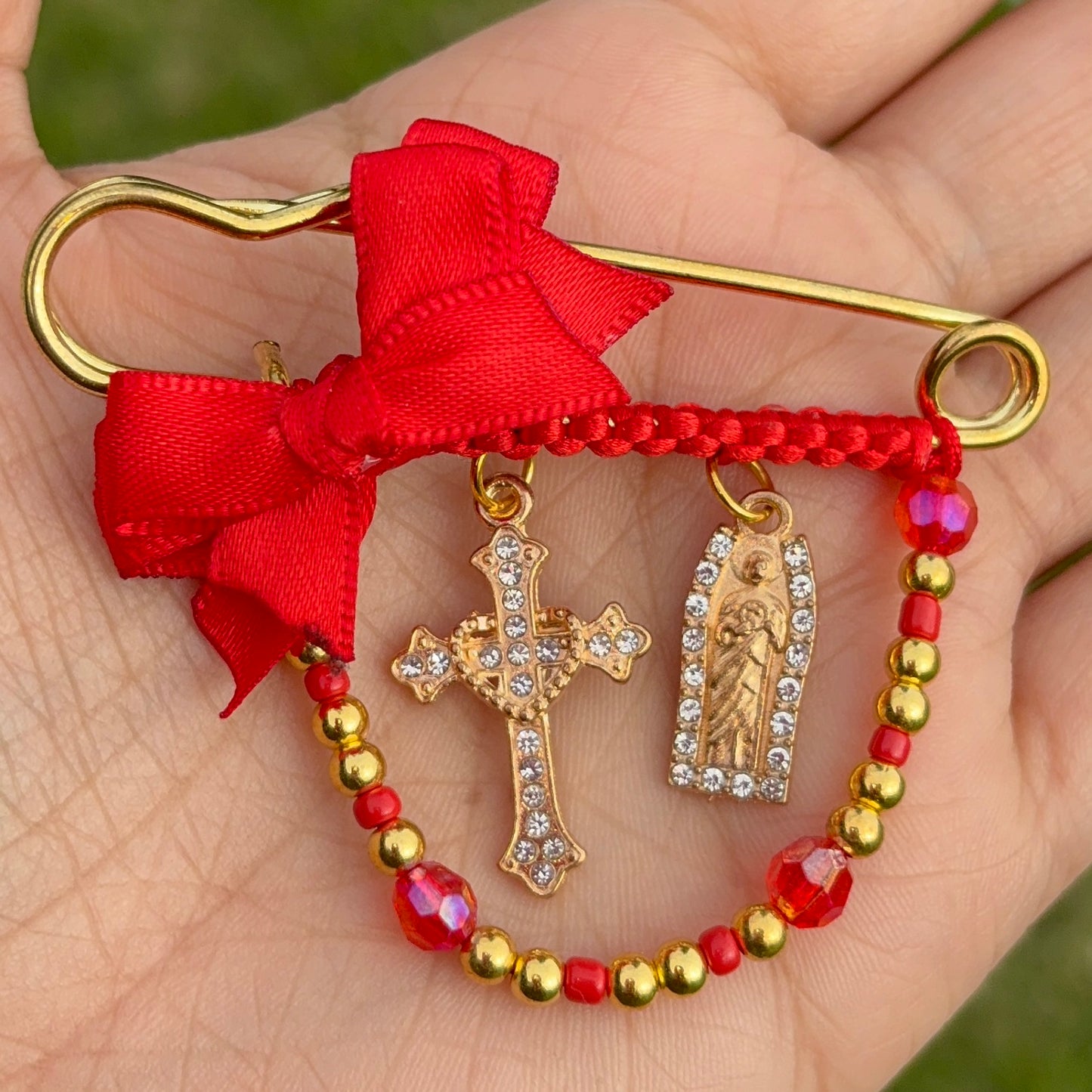 Cross w/ San Judas pin❤️