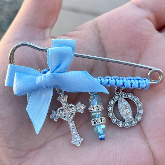 Cross with Virgencita pin🥰