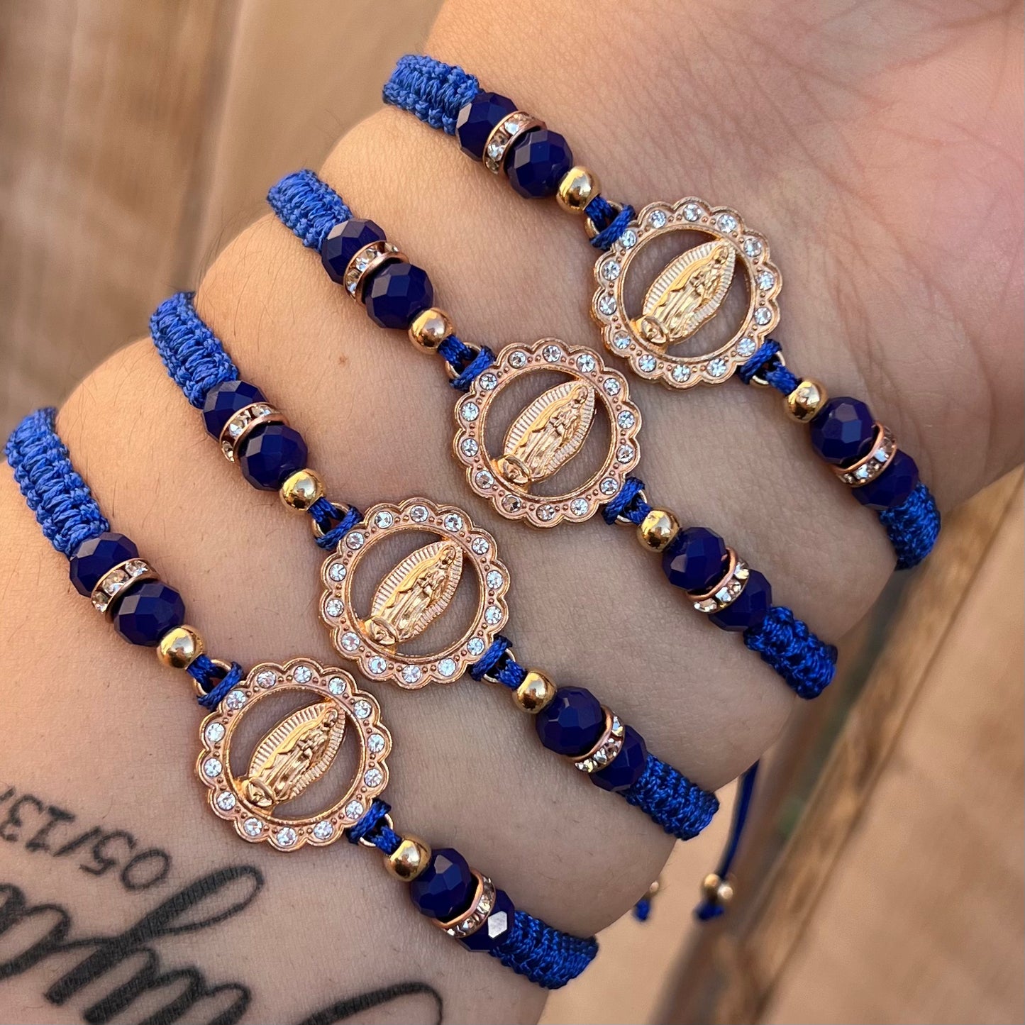 Blue Flower Virgencita Braceletđź’™